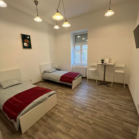 Goldensun Apartment ブダペスト エクステリア 写真
